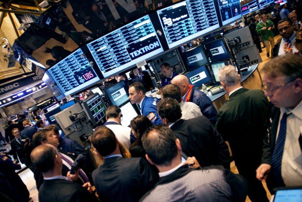 NYSE New York Stock Exchange traders