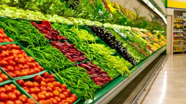 Image for Surging Prices of Produce Push Up Inflation in Canada