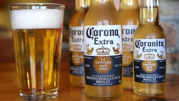 Image for Corona Issues Recall Over Concern of Glass in Bottles